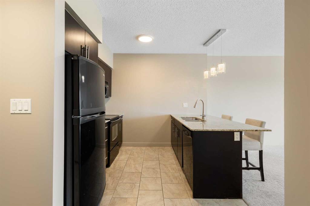 Third View of 806, 8880 Horton Road SW, Haysboro, Calgary, Alberta, T2V 2W3