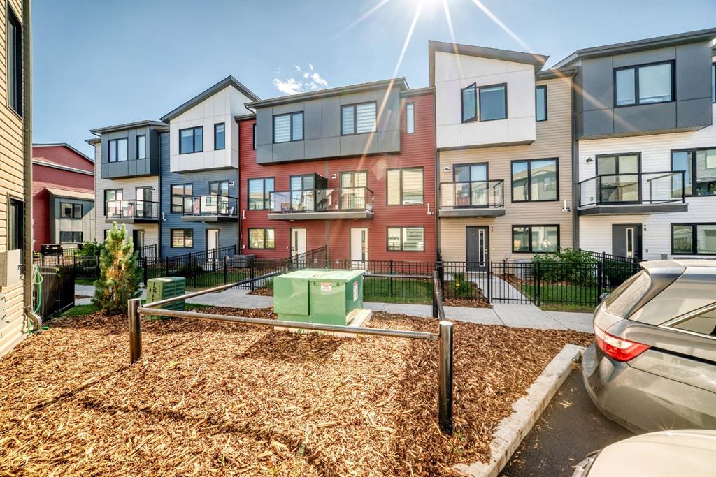Fourth View of 11910 35 Avenue SW, Heritage Valley Town Centre Area, Edmonton, Alberta, T6W4Z8