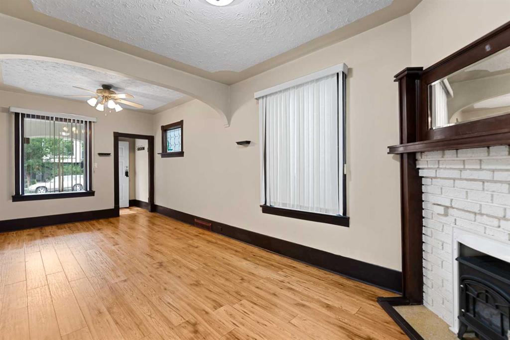 Fifth View of 616 17 Avenue NW, Mount Pleasant, Calgary, Alberta, T2M 0N5