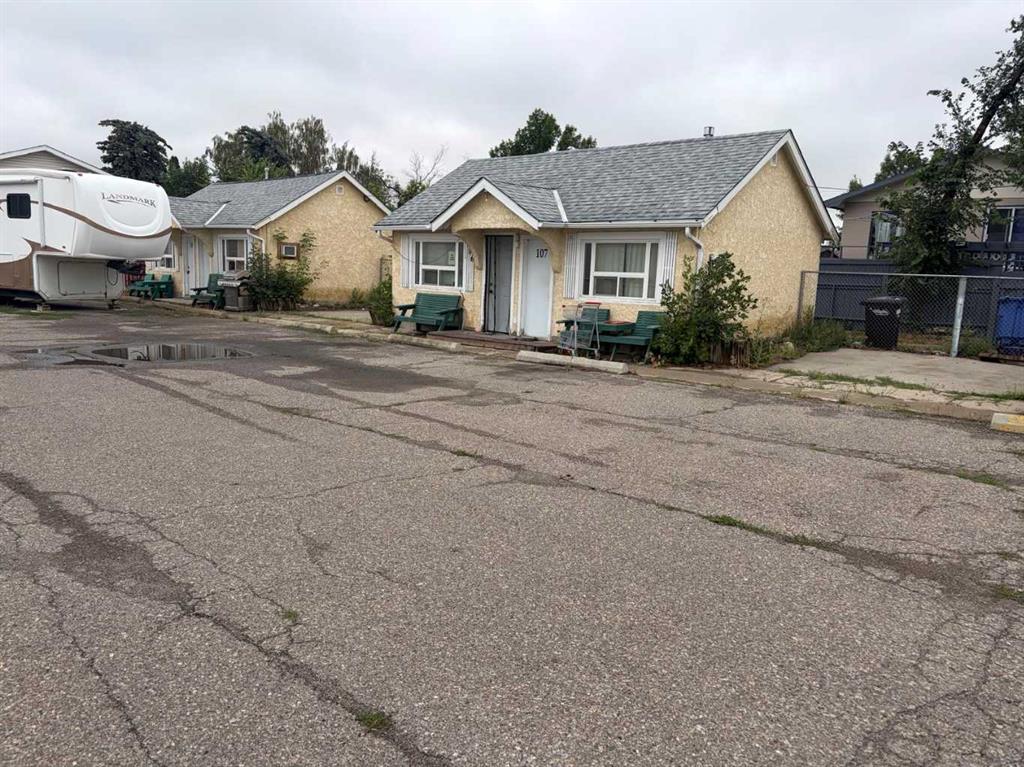 451 24 Street , A2341064, Alberta,