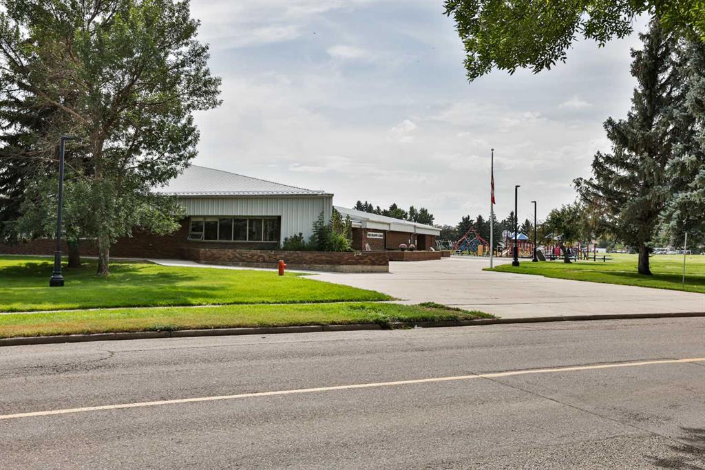Third View of 49 Meadowlark Boulevard N, Park Meadows, Lethbridge, Alberta, T1H 4R4
