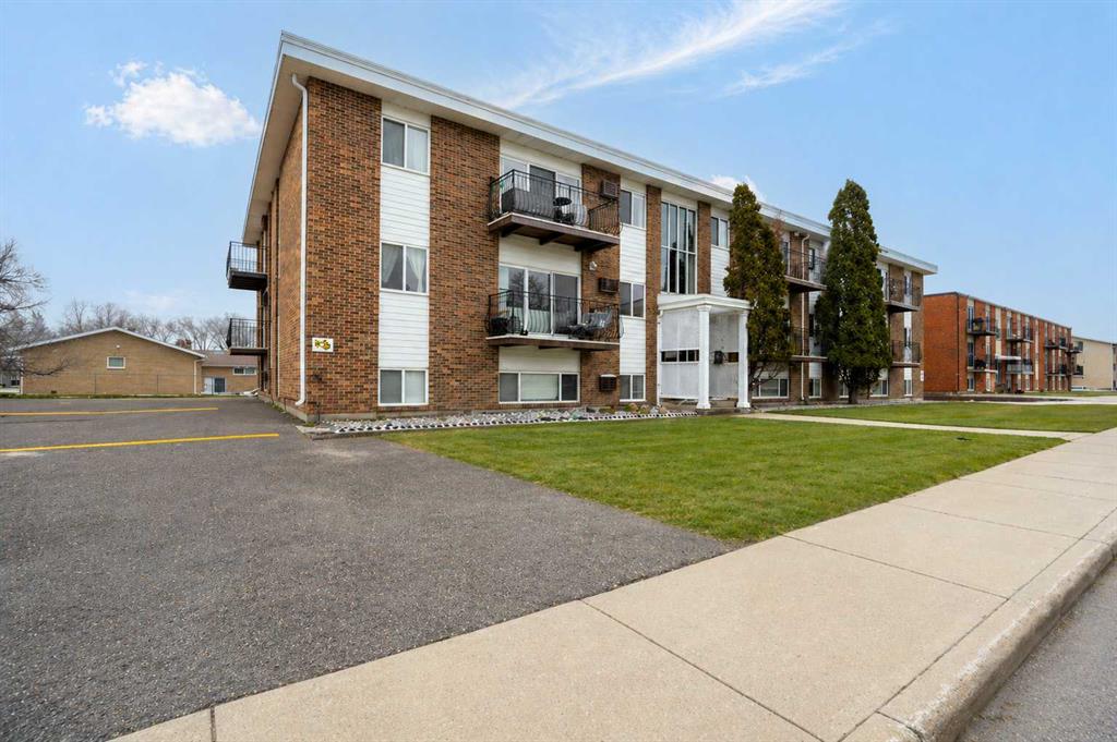 210, 663 12 Street NW, A2341093, Alberta,