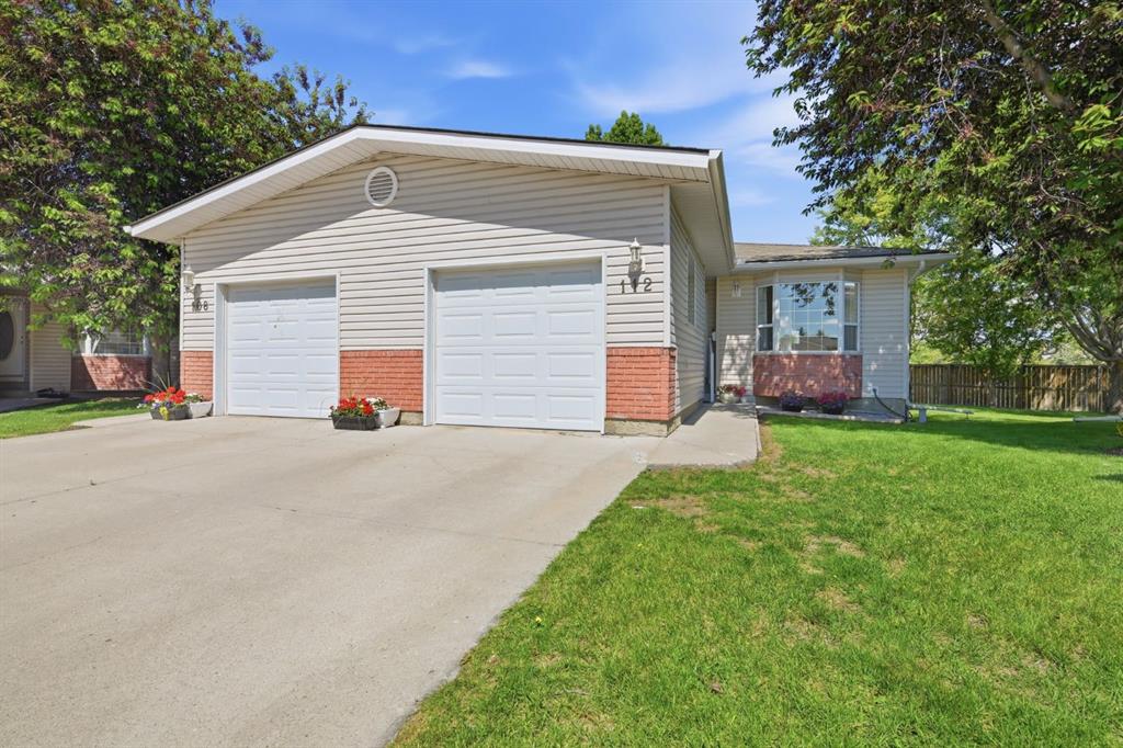 MLS® listing #115349226 for sale located at 112 Dovista Court SE