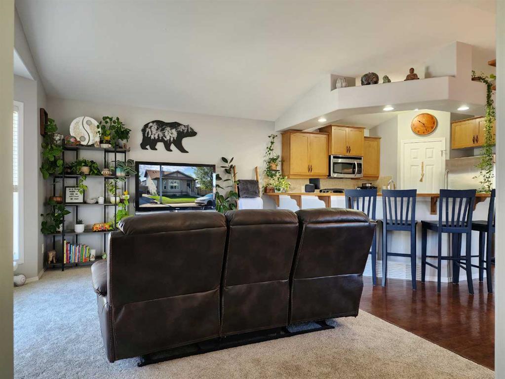 Fifth View of 118 Silkstone Road W, Copperwood, Lethbridge, Alberta, T1J 2G3