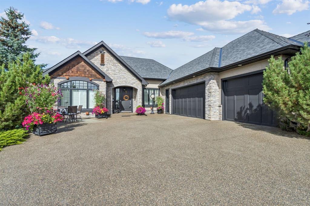 527 Montclair Place , A2341130, Alberta,