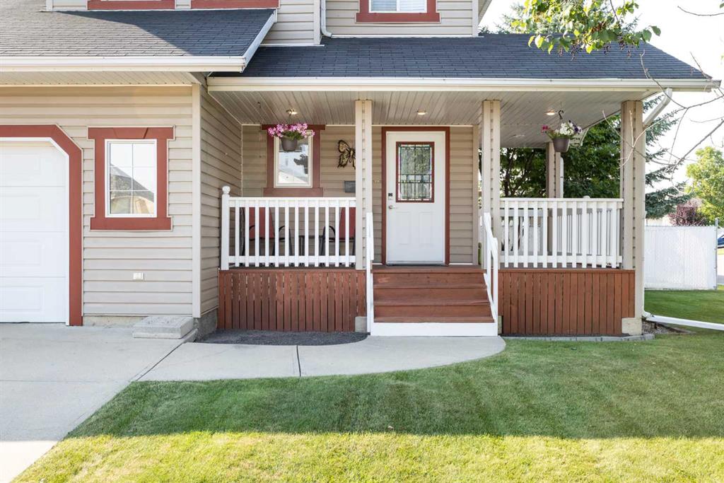 Fourth View of 4344 60A Avenue Crescent , Napoleon Lake, Innisfail, Alberta, T4G 1L2