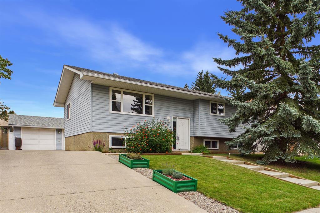 607 Cedarille Way SW, A2341181, Alberta,