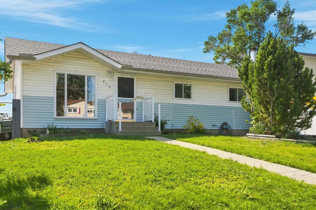 Second View of 619 101 Avenue SW, Southwood, Calgary, Alberta, T2W0A2