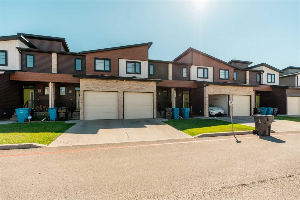 3, 462 Highlands Boulevard W, A2341210, Alberta,