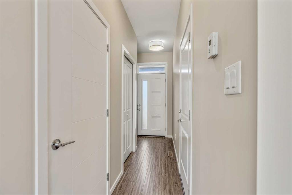 Fourth View of 3, 462 Highlands Boulevard W, West Highlands, Lethbridge, Alberta, T1J 5K5