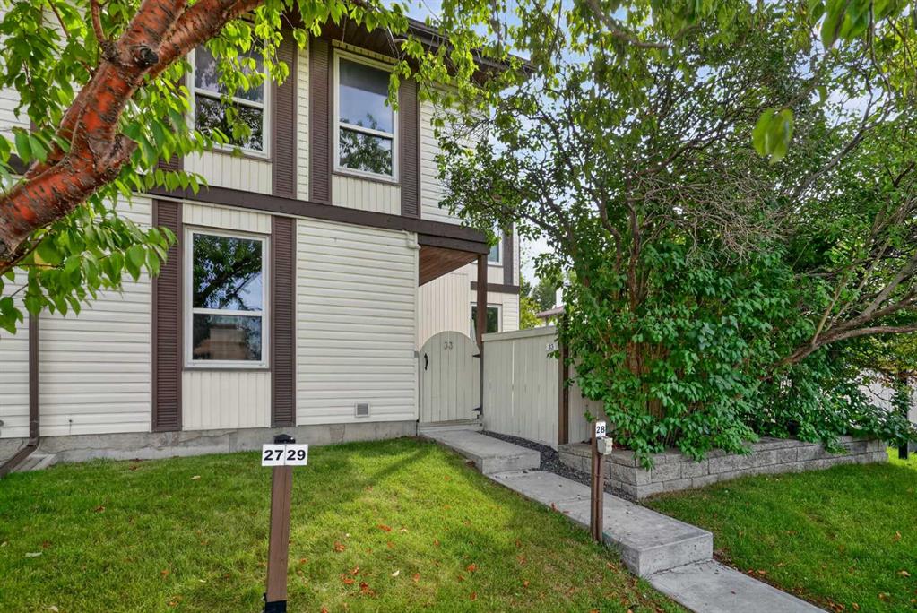Third View of 33, 3200 60 Street NE, Pineridge, Calgary, Alberta, T1Y 4K8