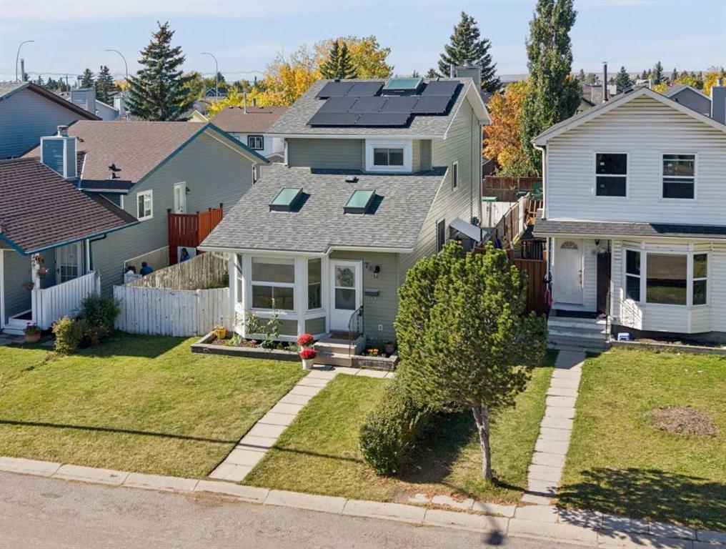 Second View of 76 Martindale Close NE, Martindale, Calgary, Alberta, T3Z 2T9