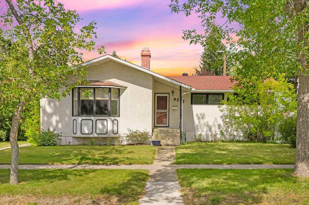 Second View of 4207 Brisebois Drive NW, Brentwood, Calgary, Alberta, T2L 2G1