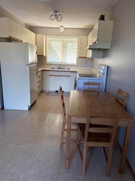 Fourth View of 112C, 71132 Range Road 262 Highway S, NONE, Ridgevalley, Alberta, T0H0Y0