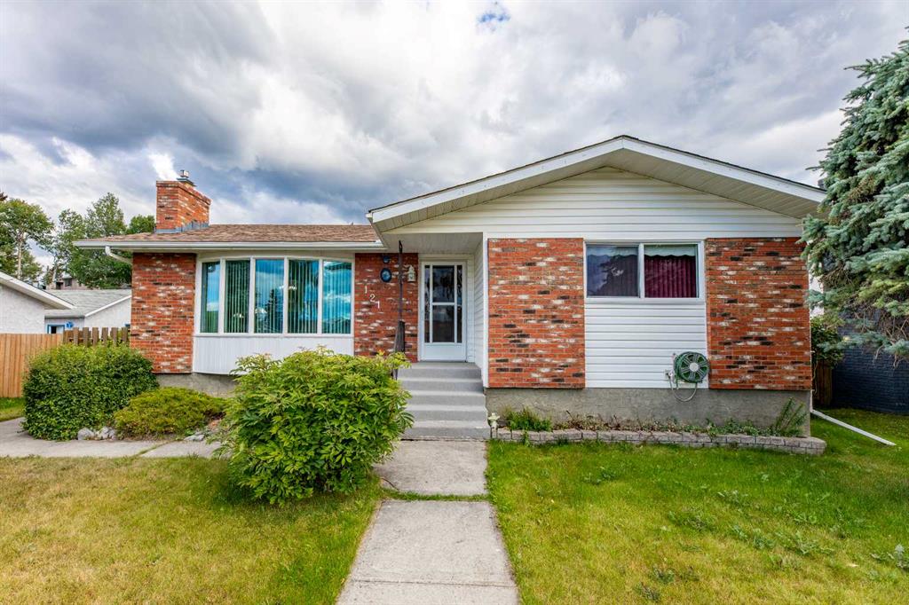 121 Talbot Drive , A2341309, Alberta,