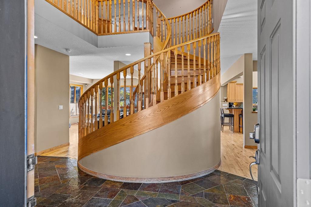 Fourth View of 389 Eagle Heights , Eagle Terrace, Canmore, Alberta, T1W 3C9