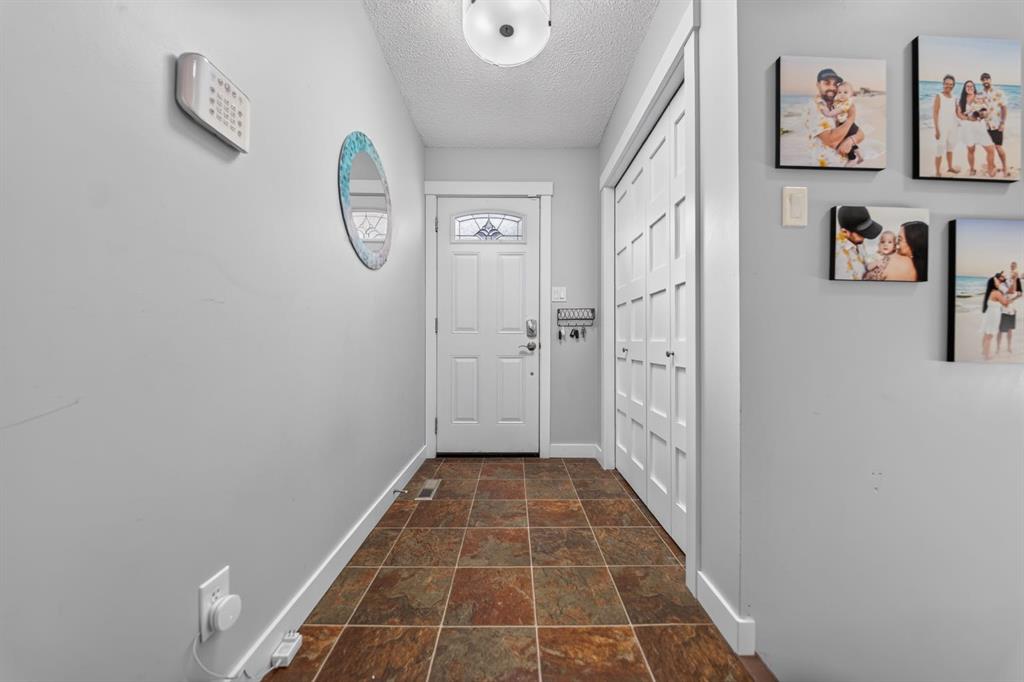 Fourth View of 47 Wildwood Crescent W, Ridgewood, Lethbridge, Alberta, T1K 6C8