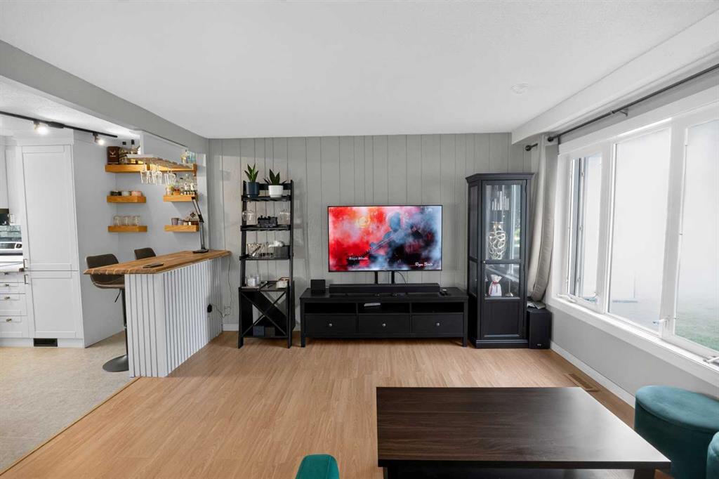 Fifth View of 10046 79 Avenue , Southview, Grande Prairie, Alberta, T8V4E8