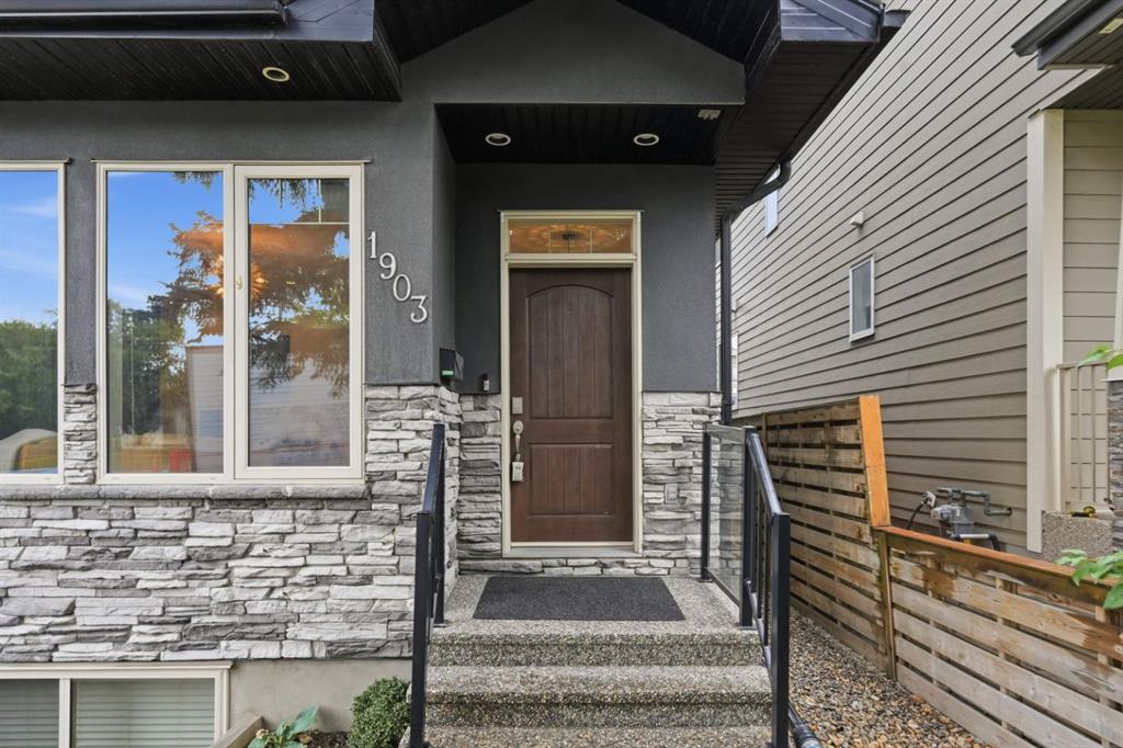 Fourth View of 1903 26 Avenue SW, South Calgary, Calgary, Alberta, T2T 1E4