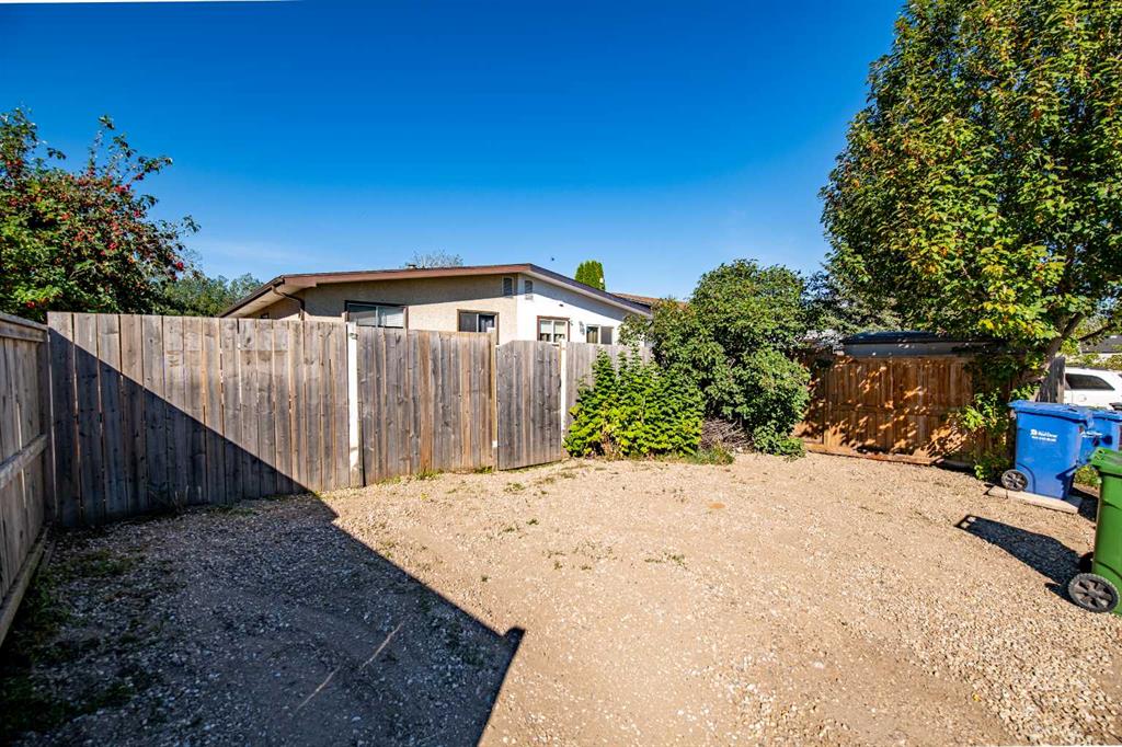 Third View of 33 Overdown Drive , Oriole Park, Red Deer, Alberta, T4N5C9