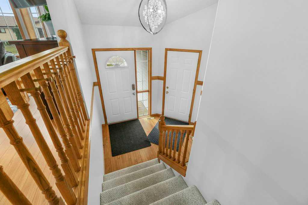 Third View of 6214 39 Avenue Close , Grandview, Stettler, Alberta, T4K 1G1