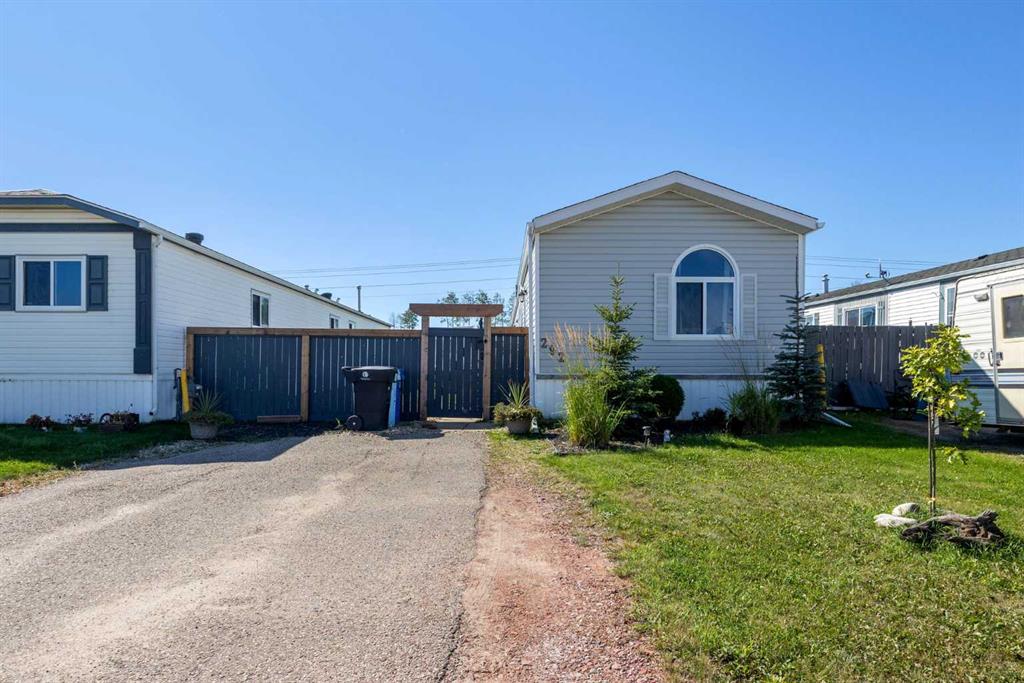 292 Cree Road , A2341456, Alberta,
