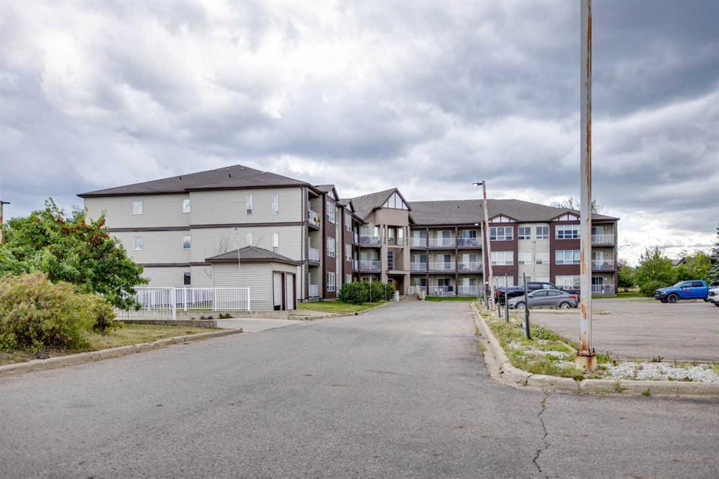 105, 290 Plamondon Drive , A2341477, Alberta,