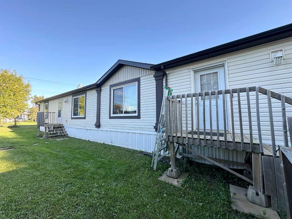 Third View of 5243 47 Street , Mannville, Mannville, Alberta, T0B 2W0
