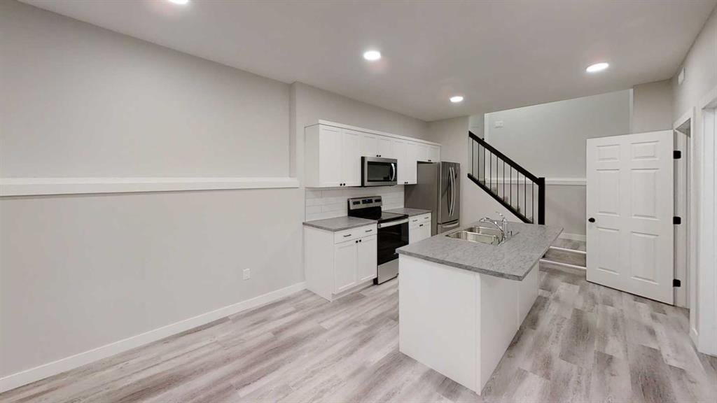 Third View of A, 10526 131 Avenue , Royal Oaks, Grande Prairie, Alberta, T8V6V2