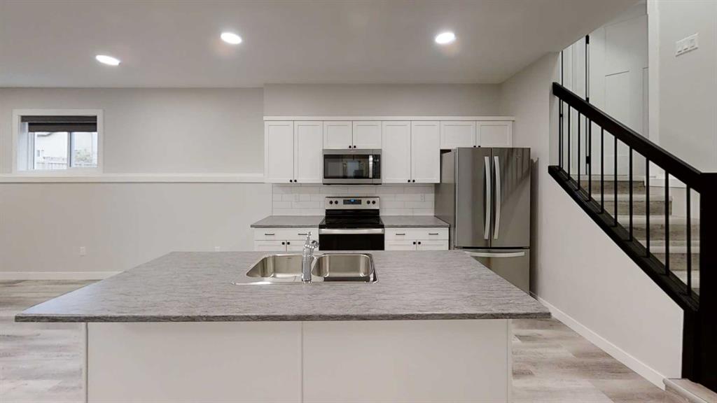 Fourth View of A, 10526 131 Avenue , Royal Oaks, Grande Prairie, Alberta, T8V6V2