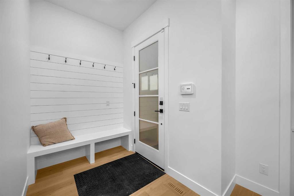Fourth View of 2437 52 Avenue SW, North Glenmore Park, Calgary, Alberta, T3E 1K5
