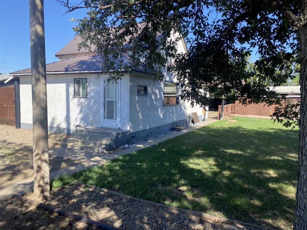 Third View of 5309 57 Street N, NONE, Taber, Alberta, T1G1L7