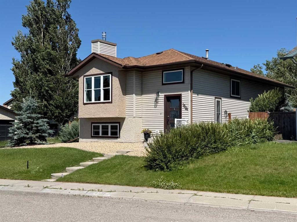 1004 13 Street SE, A2341543, Alberta,