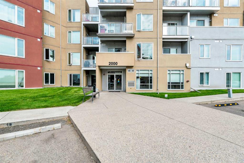 2217, 604 East Lake Boulevard NE, A2341567, Alberta,