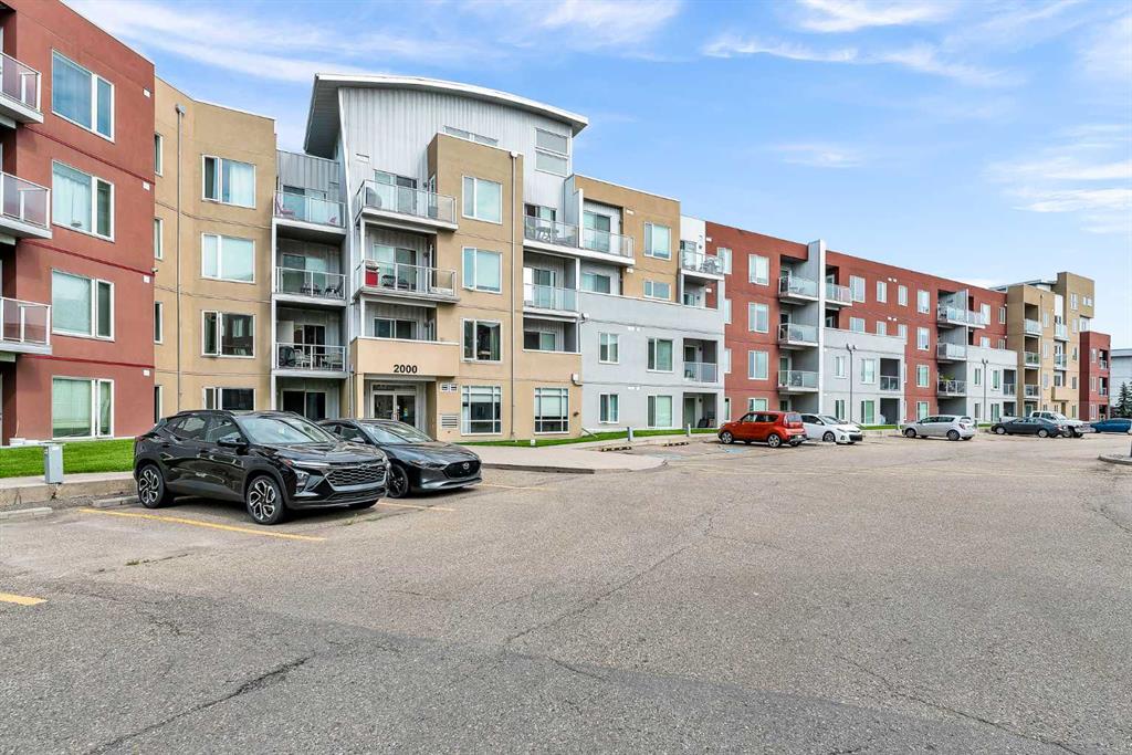 Third View of 2217, 604 East Lake Boulevard NE, East Lake Industrial, Airdrie, Alberta, T4A0G6