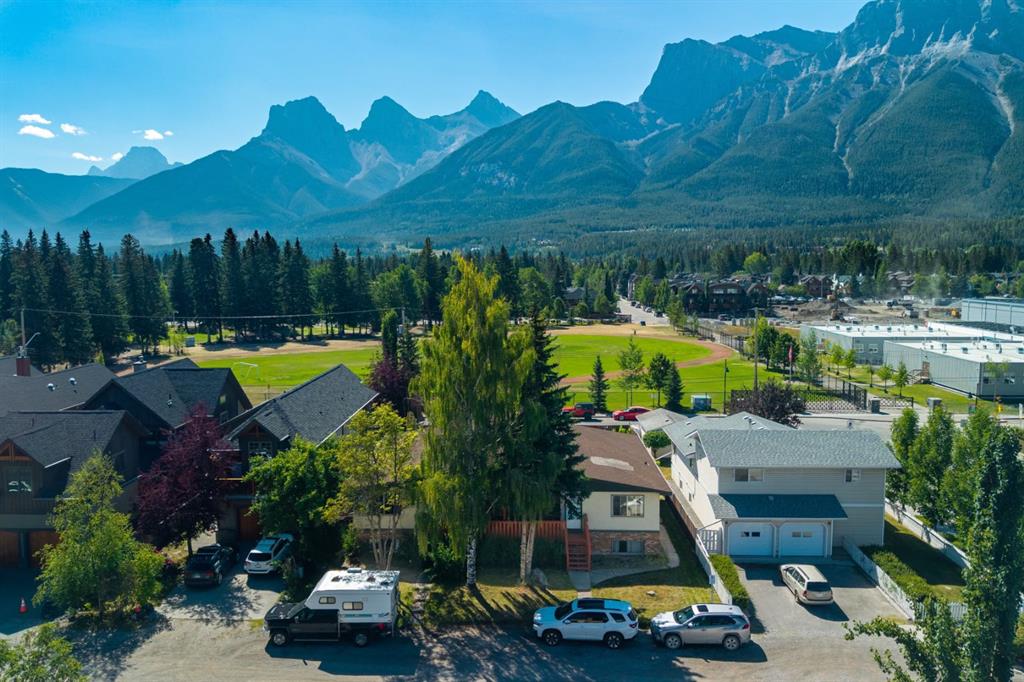 631 & 633 7th Street , A2341579, Alberta,