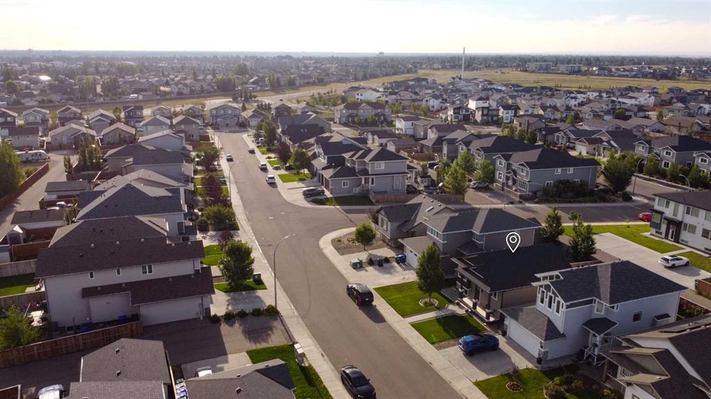 Third View of 333 Crocus Terrace W, Country Meadows Estates, Lethbridge, Alberta, T1J5L8