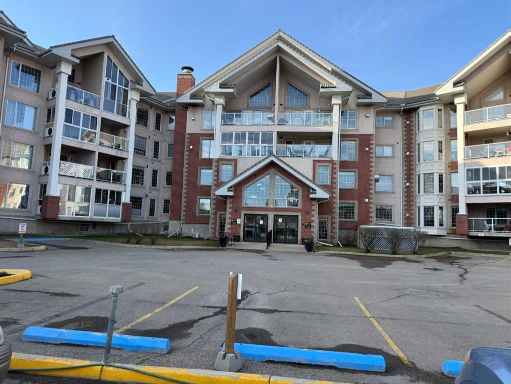 327, 4805 45 Street , A2341612, Alberta,