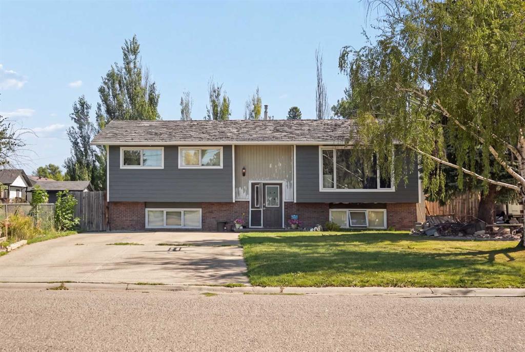 225 S 50  W, A2341632, Alberta,