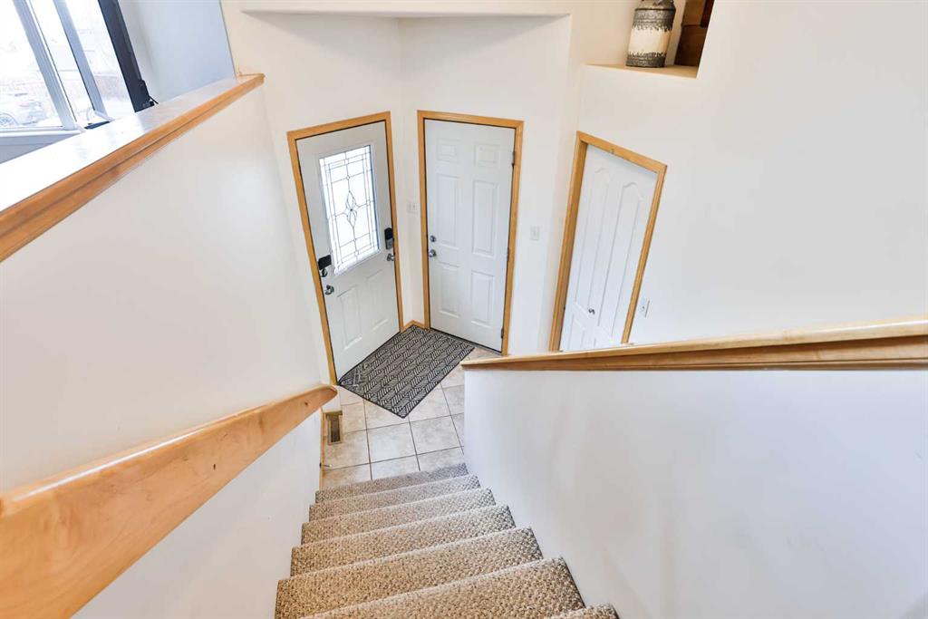 Fourth View of 709 Blackfoot Terrace W, Indian Battle Heights, Lethbridge, Alberta, T1K7Y6