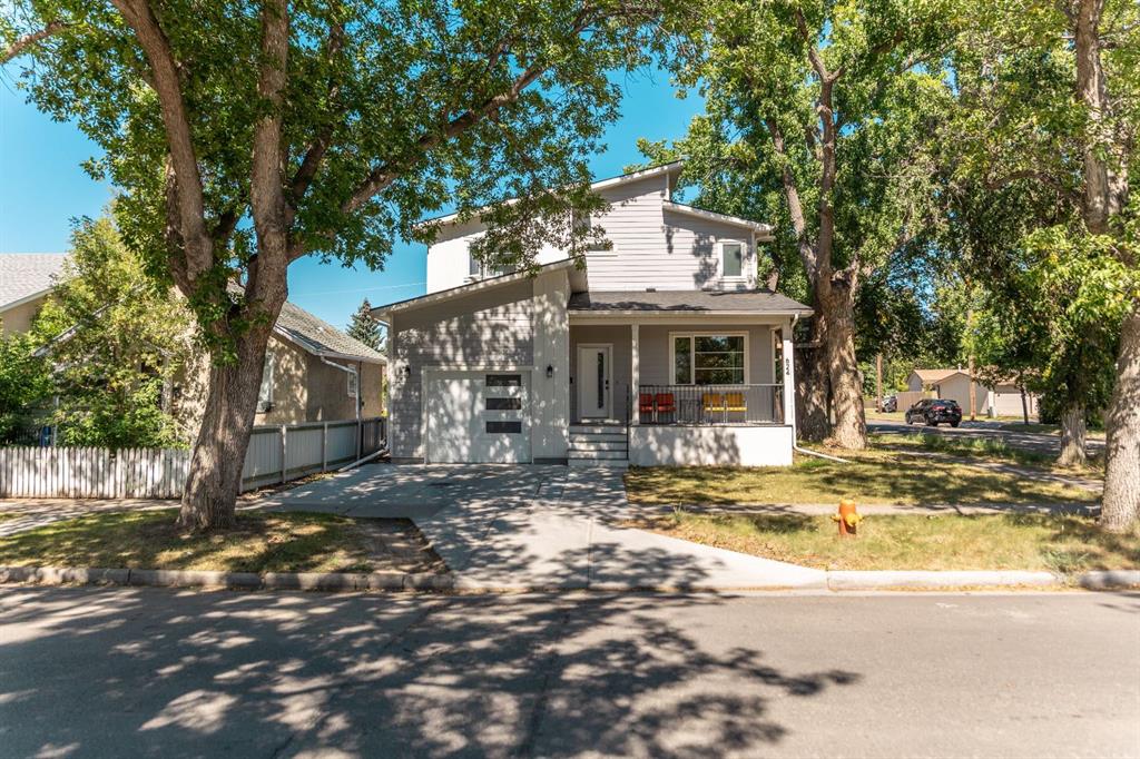 Third View of 624 19 Street N, Westminster, Lethbridge, Alberta, T1H 3K9