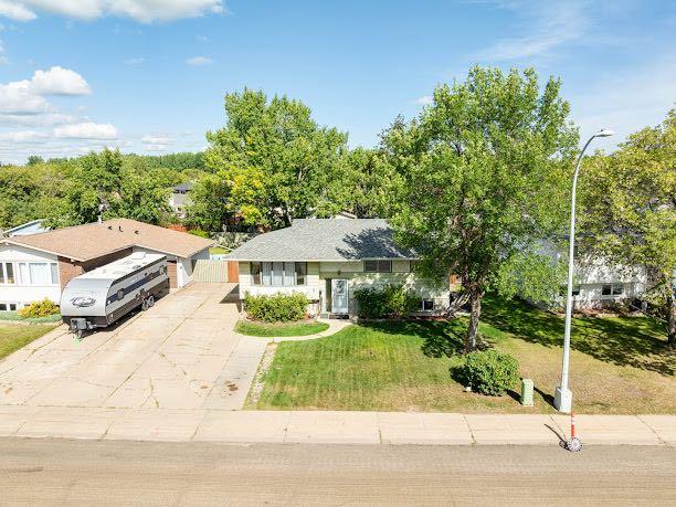 437 Signal Road , A2341691, Alberta,