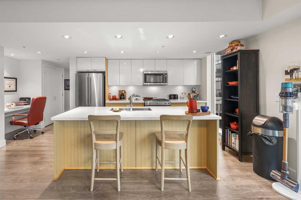 Fifth View of 301, 560 6 Avenue SE, Downtown East Village, Calgary, Alberta, T2G 1K7