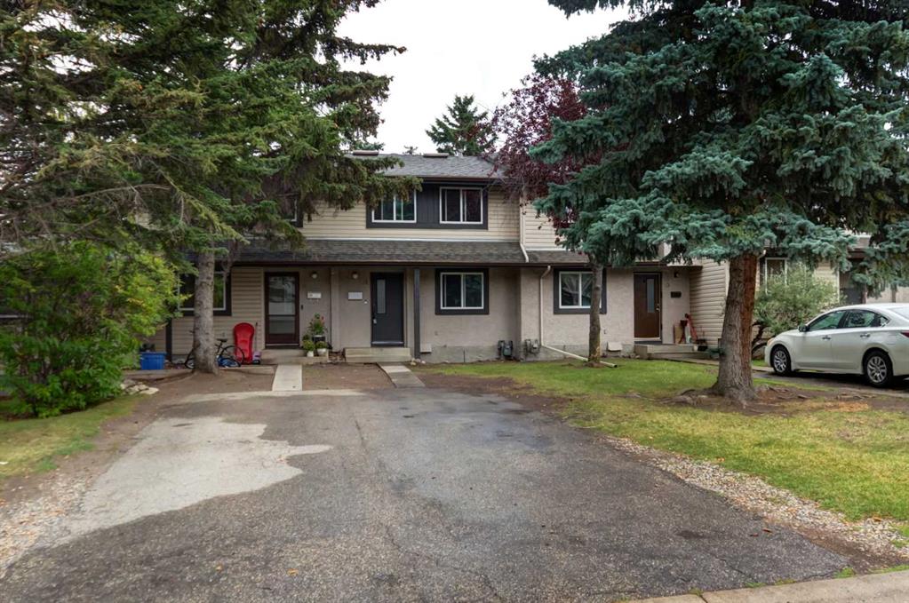 Third View of 12, 310 Brookmere Road SW, Braeside, Calgary, Alberta, T2W2T7