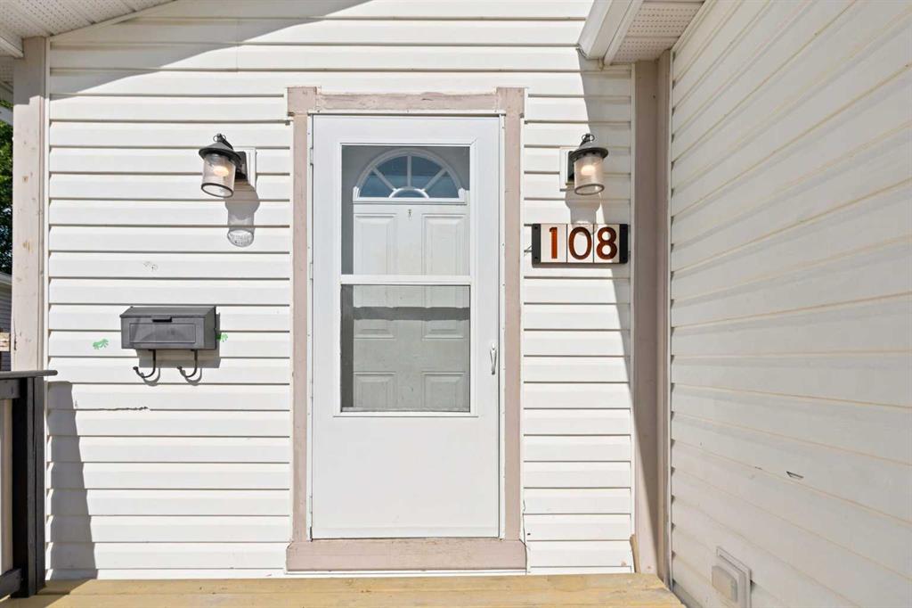 Fifth View of 108 Grecian Place , Gregoire Park, Fort McMurray, Alberta, T9H 2N1