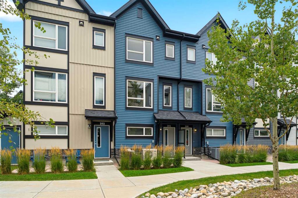 204, 15 Evanscrest Park NW, A2341805, Alberta,