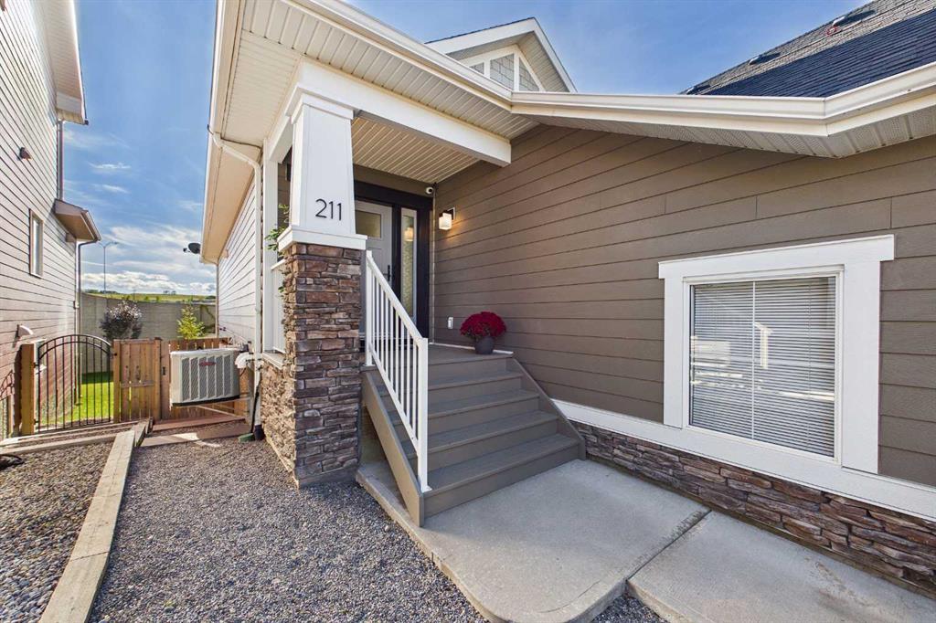 Third View of 211 Valley Pointe Place NW, Valley Ridge, Calgary, Alberta, T3B 6B2