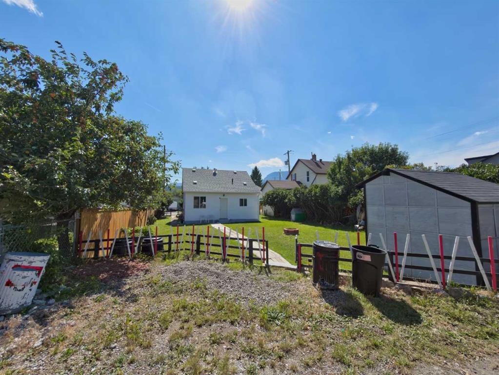 Third View of 8005 19 Avenue , NONE, Coleman, Alberta, T0K0M0