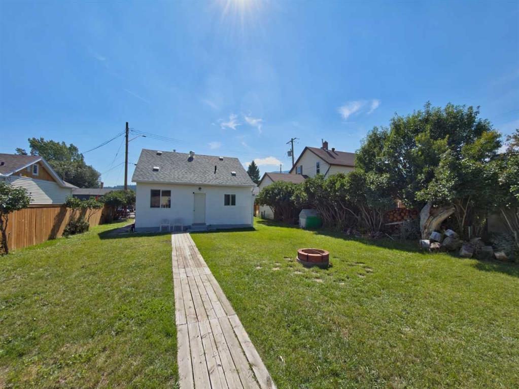 Fourth View of 8005 19 Avenue , NONE, Coleman, Alberta, T0K0M0