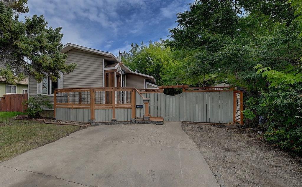 7309 Patterson Drive  , A2341891, Alberta,